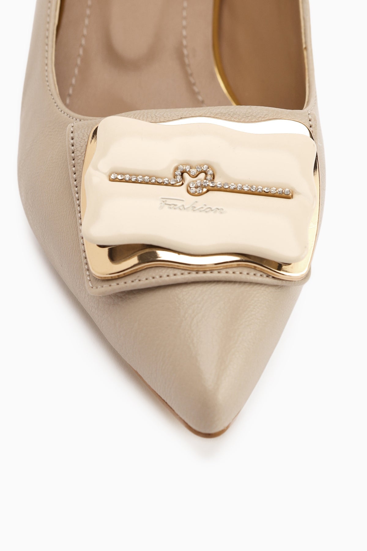 Judita Beige Buckled Women's Heeled Shoe