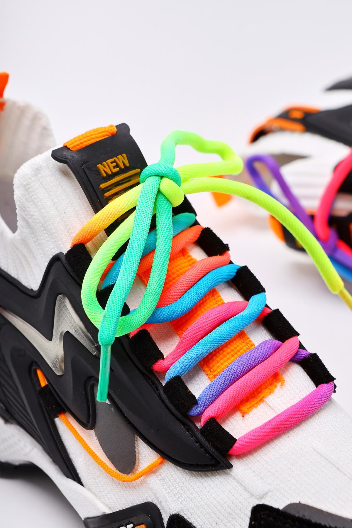 Anabell Siyah-Beyaz Triko Süet Detaylı Renkli Bağcıklı Kadın Sneakers