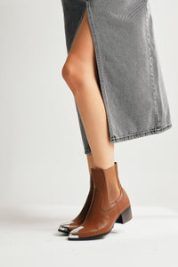 Micki Tan Spitzes Fuß Metall Detail Damen Stiefel