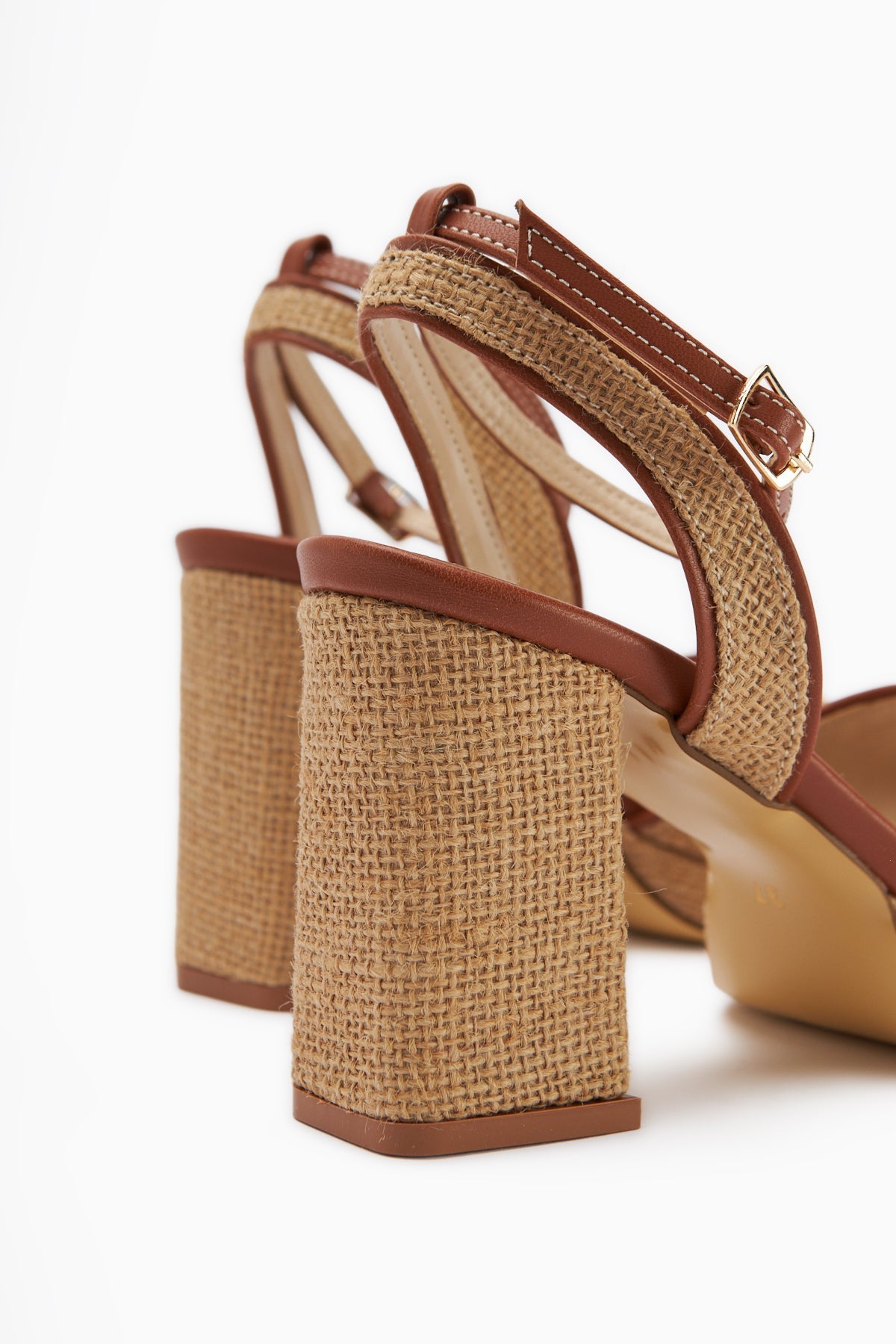 Kiana Stroh Dicke-Absatz Damen Sandalen