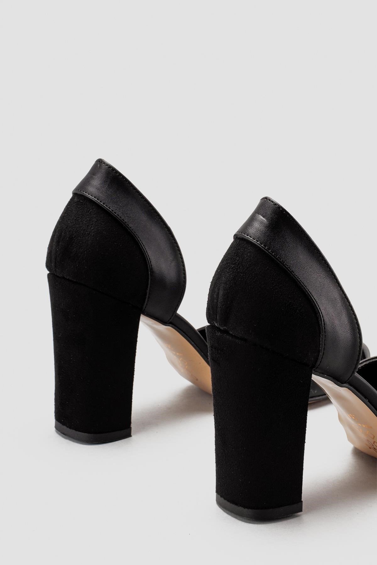 Jacquelyn Black Pointed Toe Low Heel Sandals