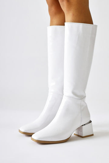 Miami White Crinkle Patent Leather Flat Toe Boots