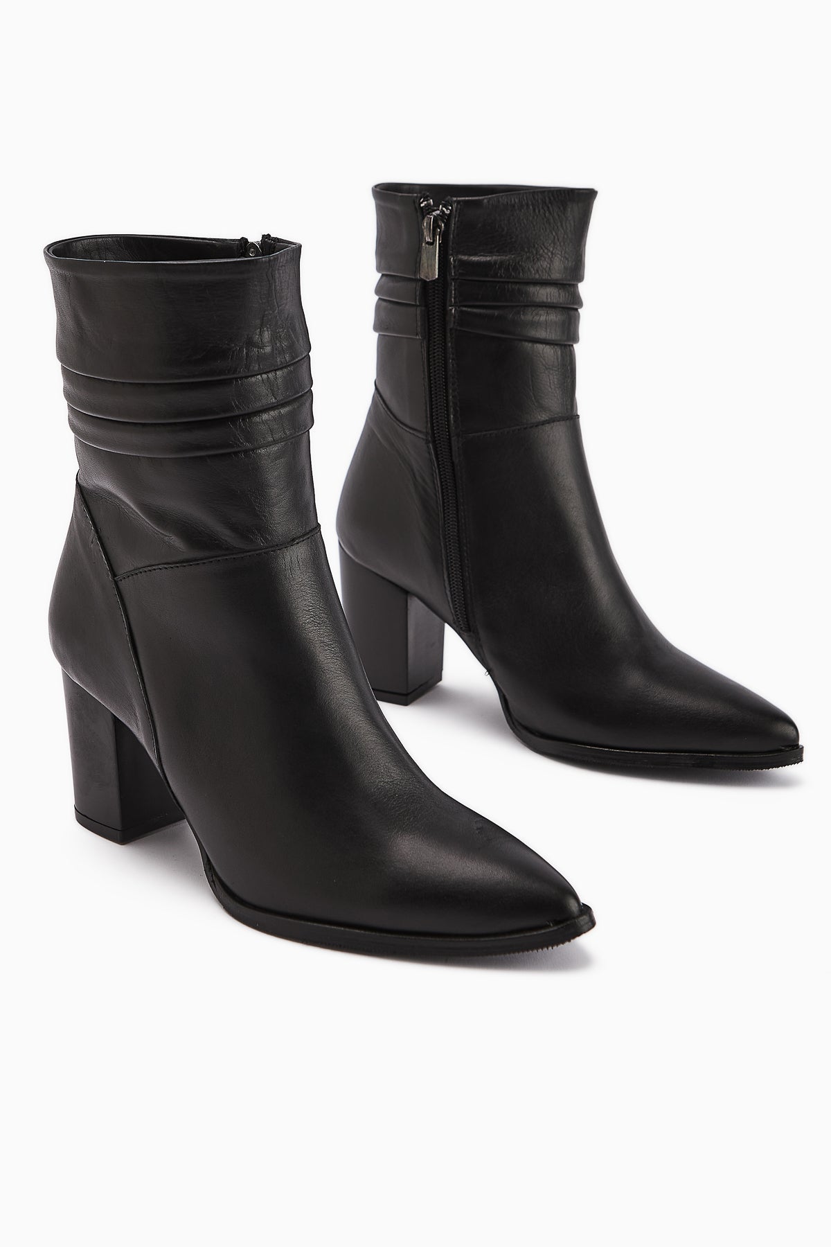 Tamina Genuine Leather Black Pointed Toe Heeled Women's Boot