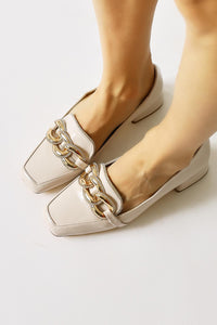 Fenna Beige Patent Leather Buckle Detailed Casual Shoes