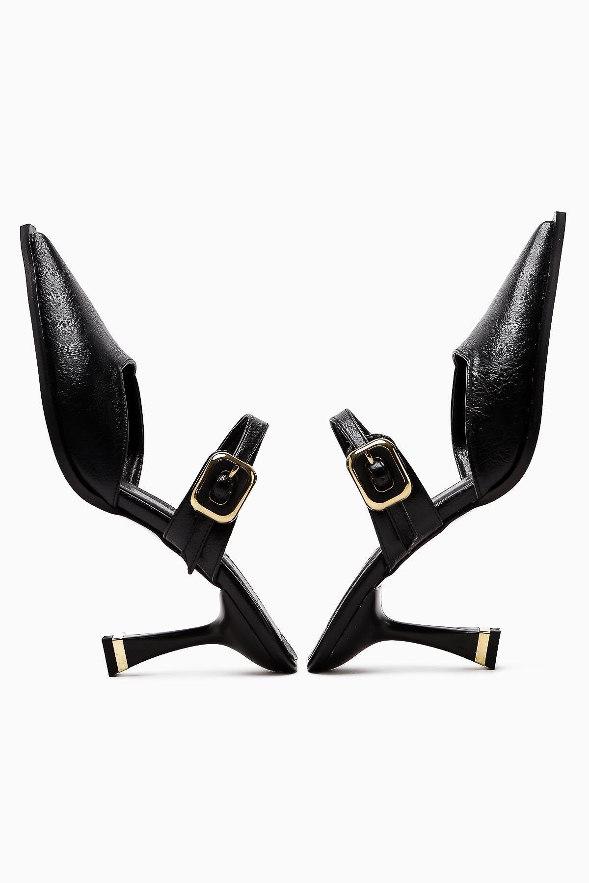 Yim Black Buckled Front Covered Heel Women's Shoes