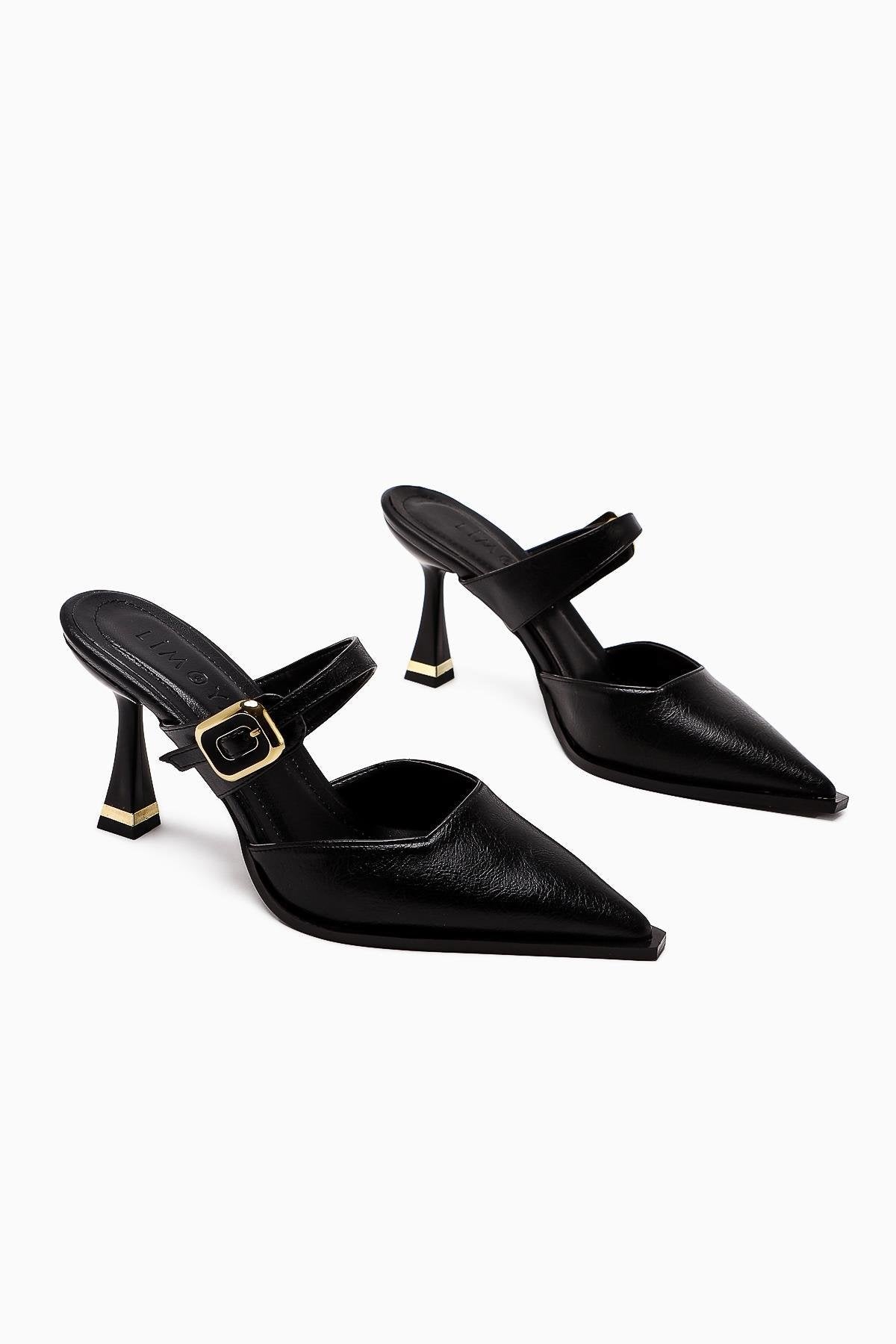 Yim Black Buckled Front Covered Heel Women's Shoes