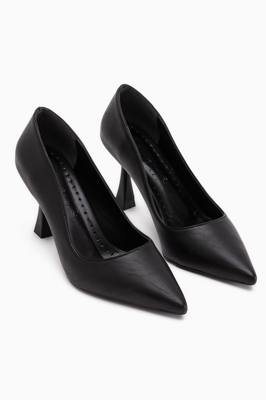 Celestine Schwarz Crinkled Spitz Zehen Damen Stiletto