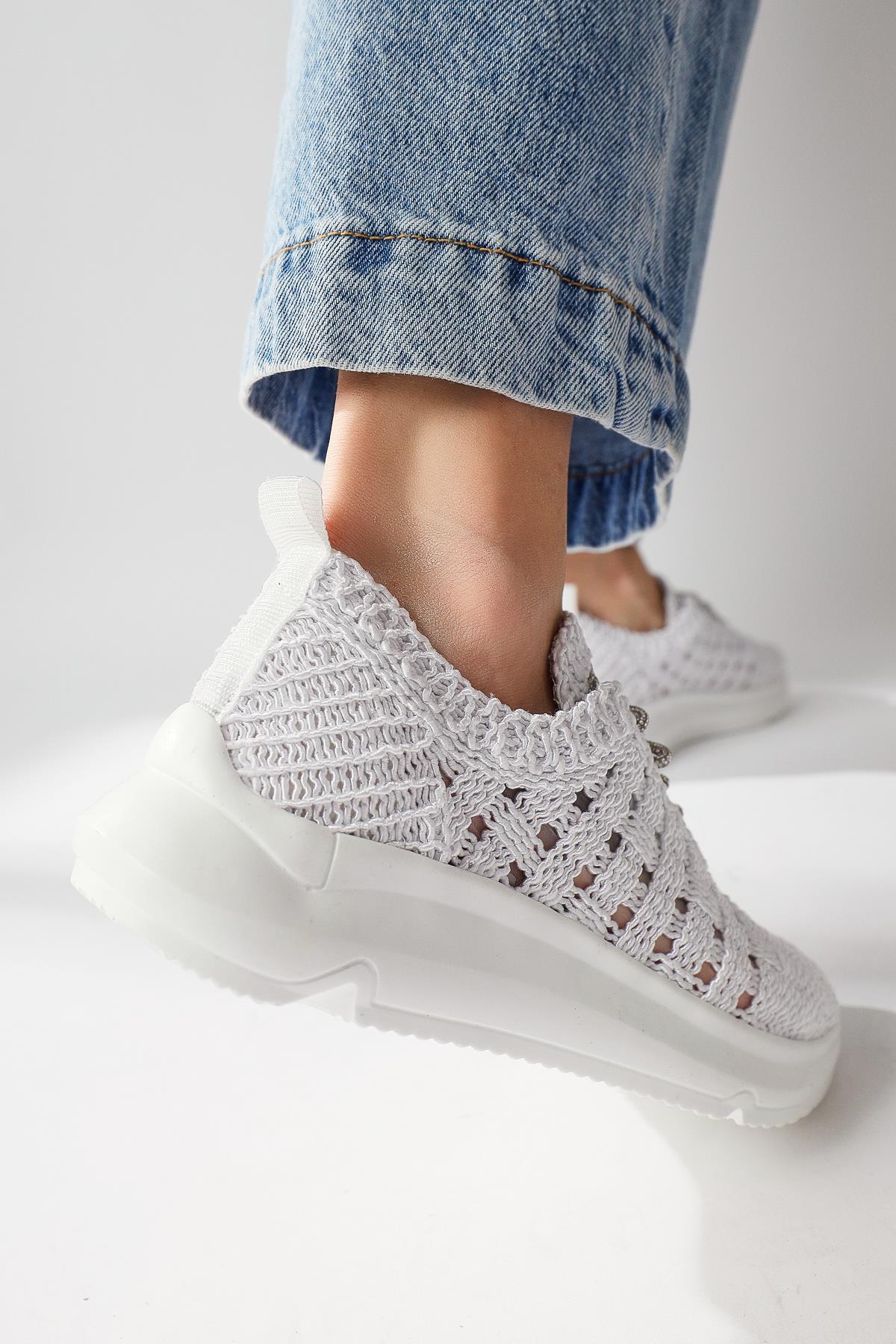 Melisia White Stone Detailed Knitted Sneakers