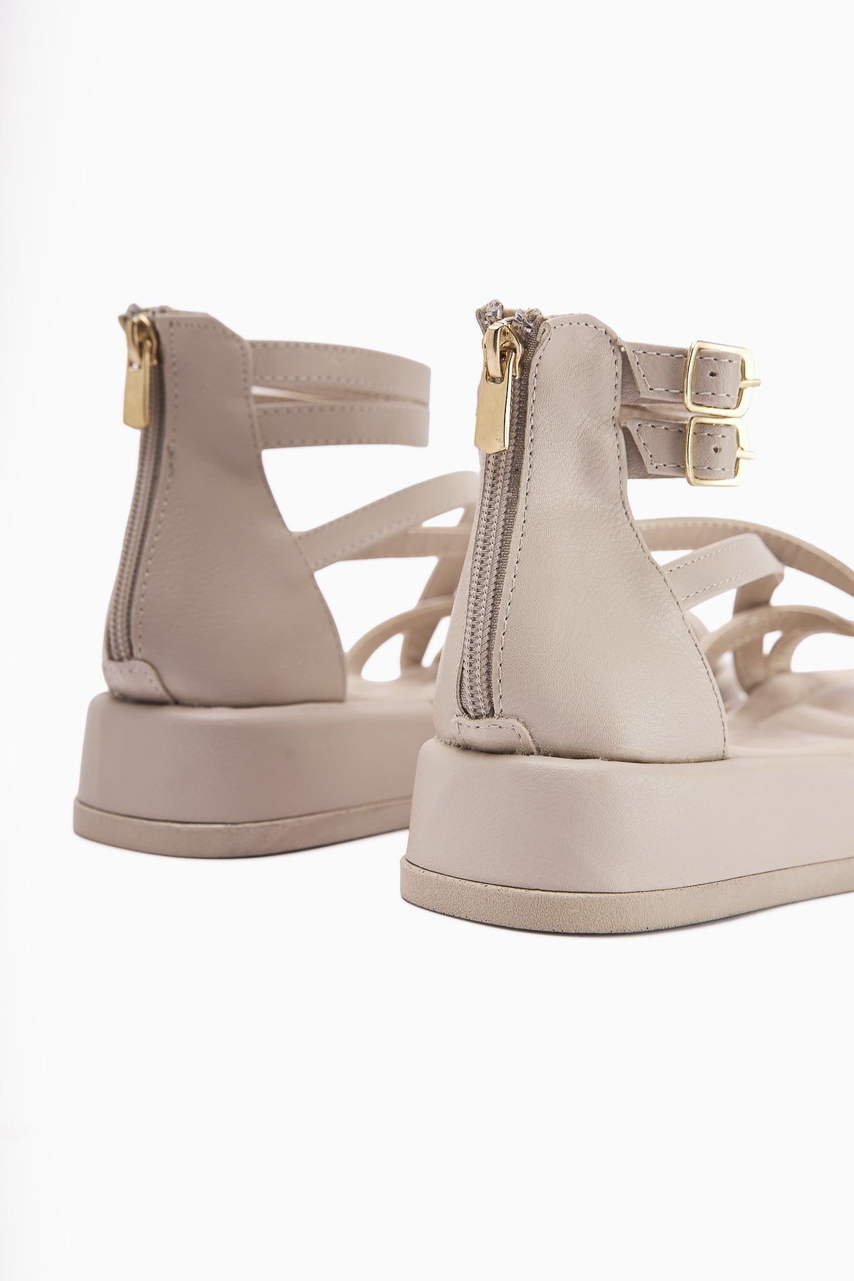 Sara Cross-Strap Nude Women's Sandal with Thick Sole and Ankle Buckle