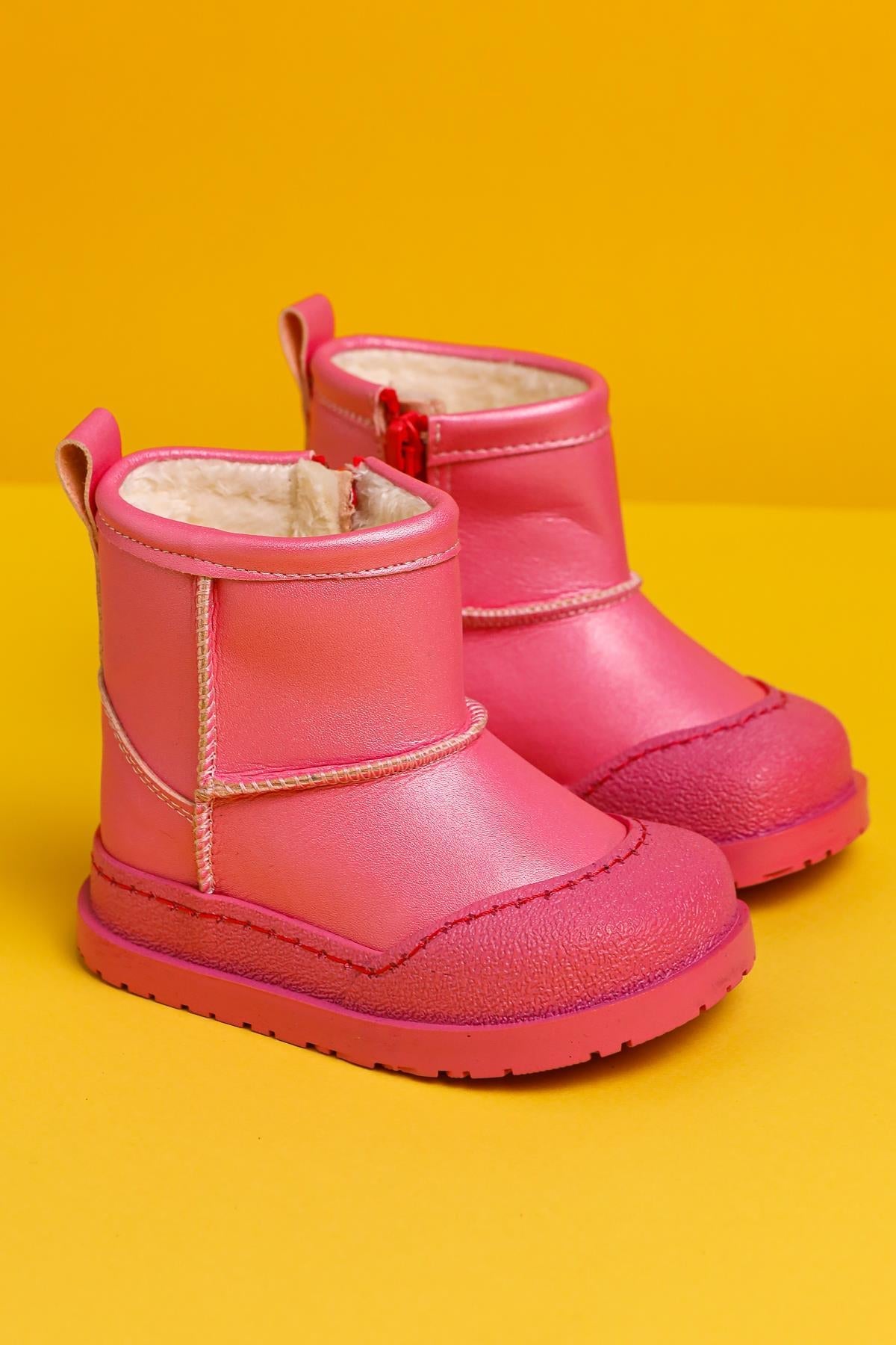 Gilla Fuchsia Umgekehrte Stich Detail Pelz-gefütterte Baby Stiefel
