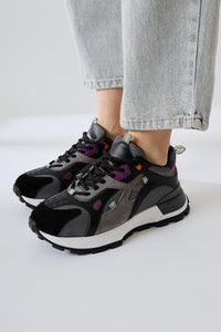 Siska Schwarze Wildleder Schnürung Hohe Sohle Damen Sneaker