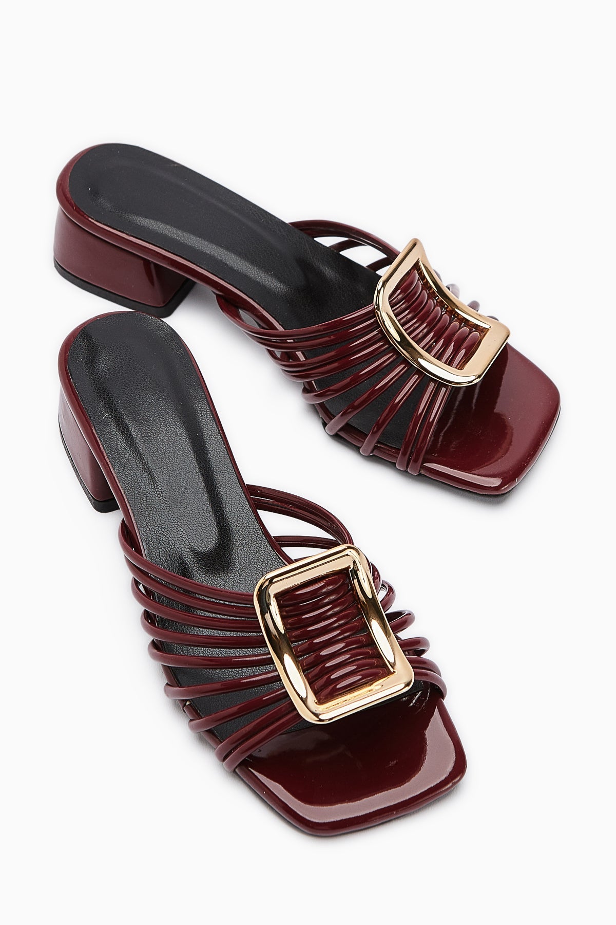 Greta Maroon Lackleder Dicke Schnalle Niedriger Absatz Damen Hausschuhe