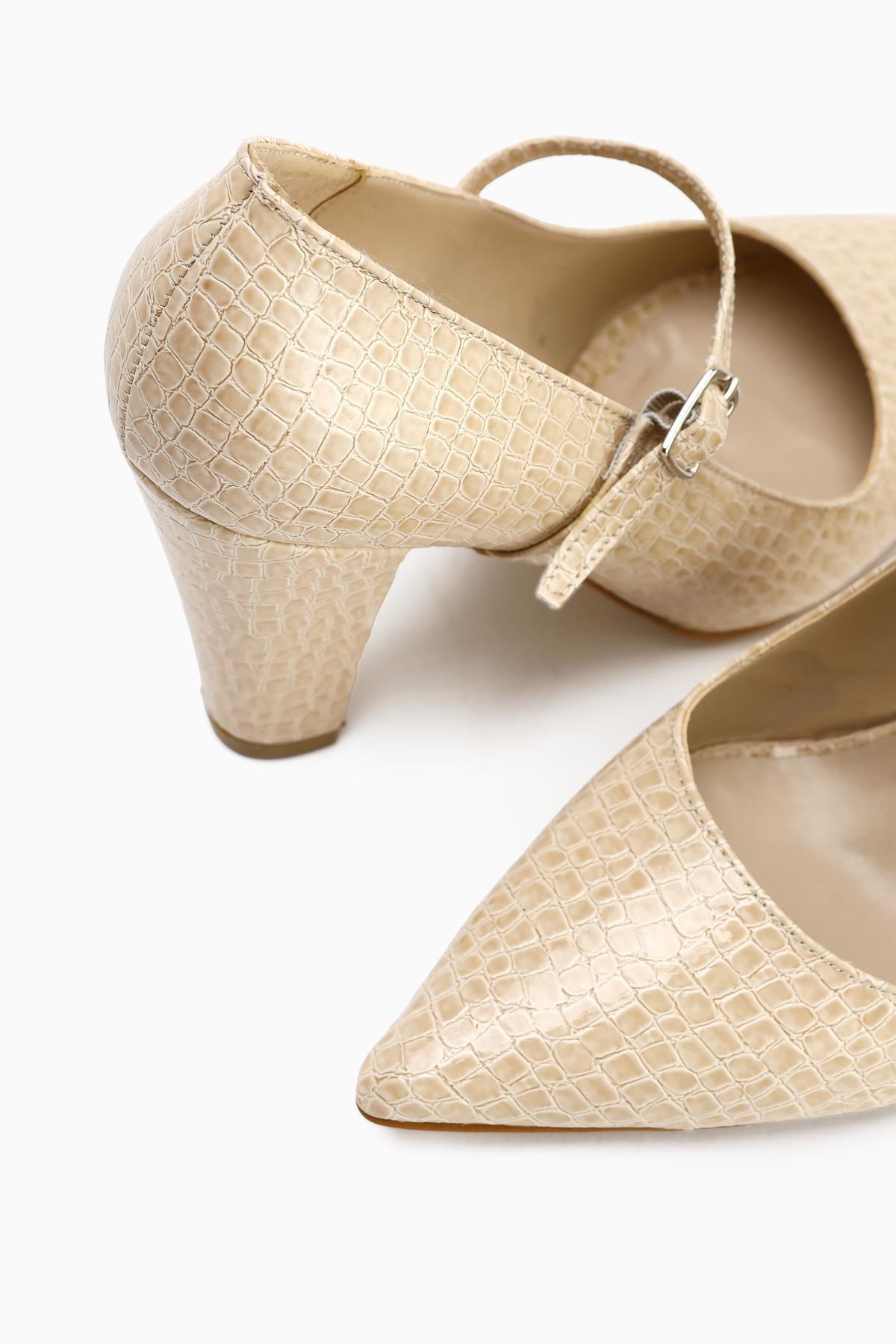 Beate – Beige Croc-Embossed Leather-Look Print Pointed-Toe Heeled Shoe (Women)