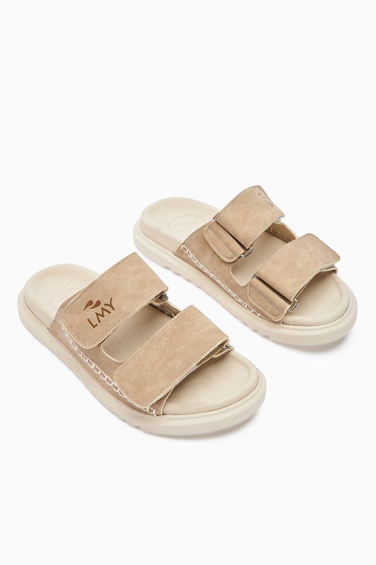 Yumi Damen Beige Slipper mit Stickerei Detail und Doppelriemen