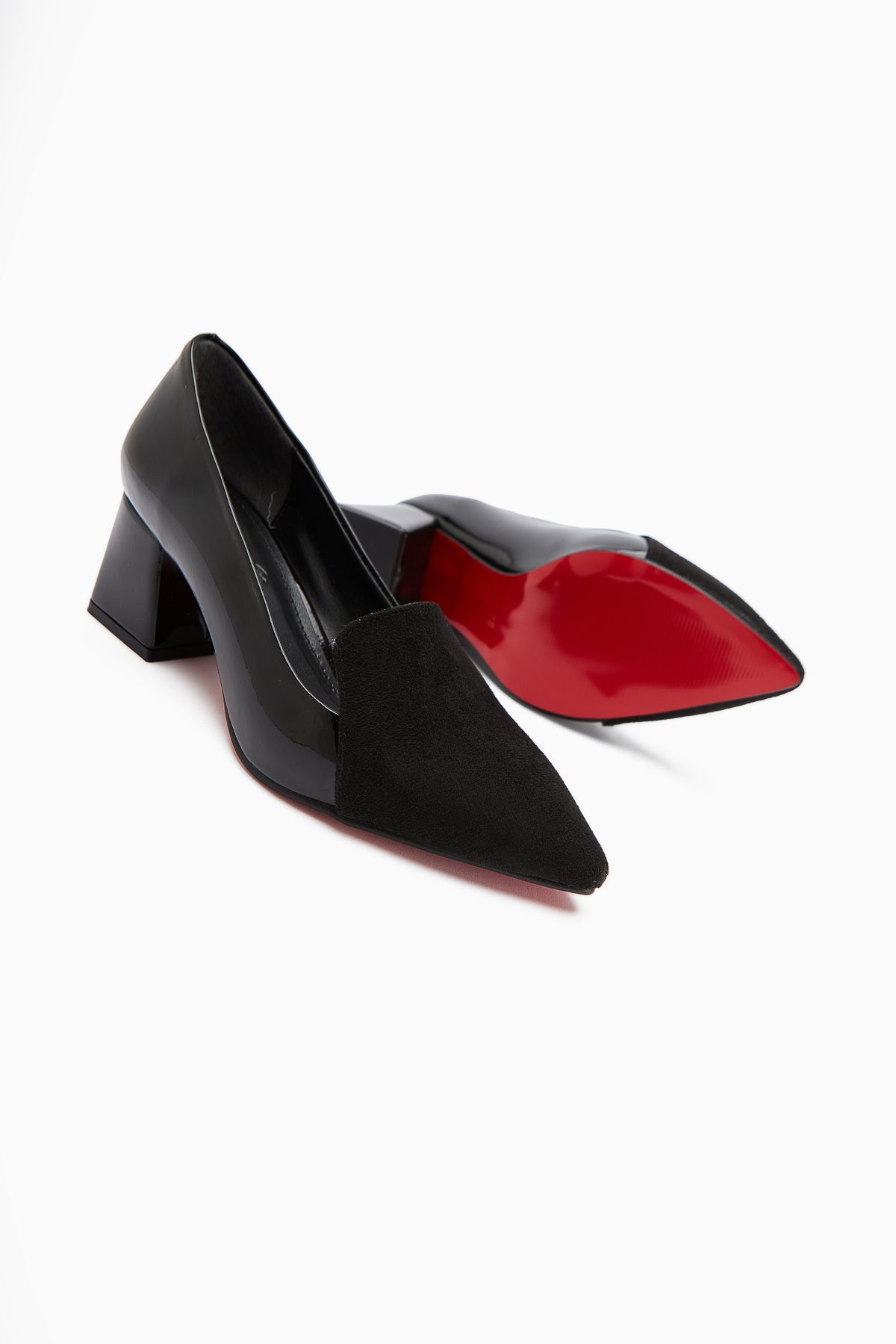 Gisela Schwarze Wildleder-Detaillierte Lackleder Absatzschuhe für Damen