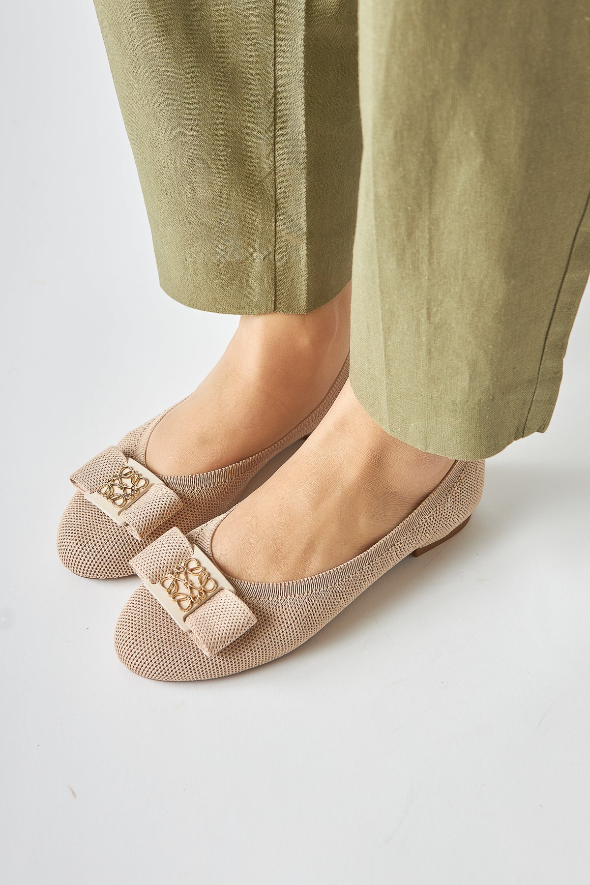 Bloop Beige Schleifen-Ballerina für Damen - Bequemer Alltagsschuh