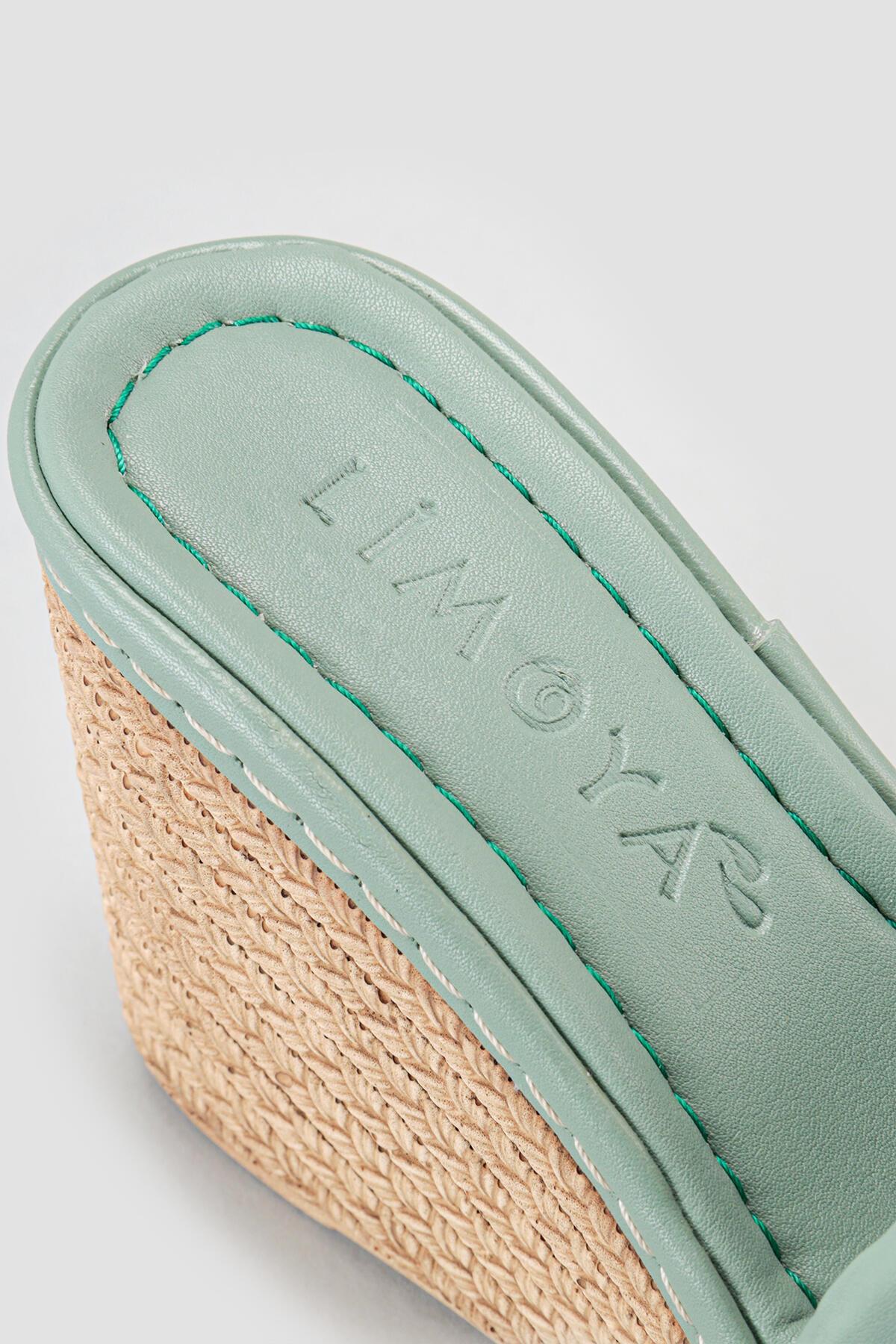 Danielle Grüne Rattan-Sohlen-Look-Slides