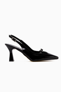 Chiara Schwarze Lackierte Spitzzehen Stein Detail Damen Absatzschuhe