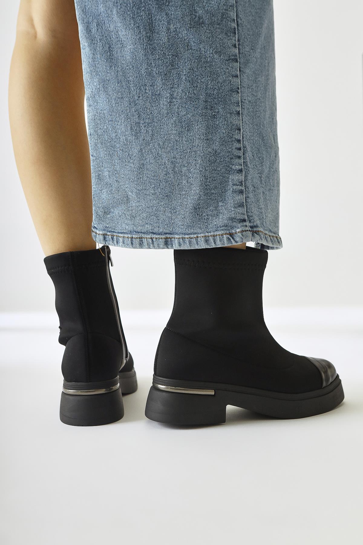 Kaiza – Black Patent-Detail Scuba Fabric Boot (Women)