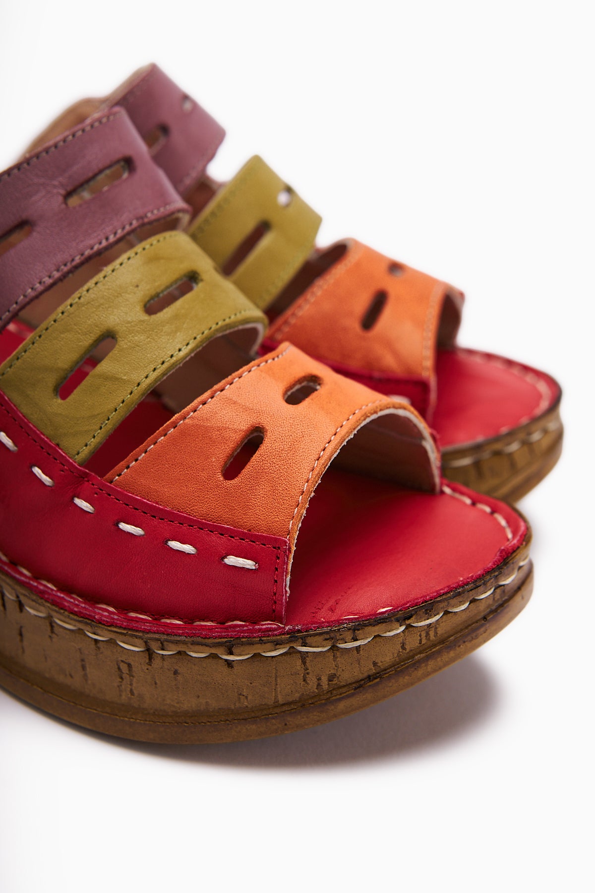 Echtes Leder Etta Rot Orange Grün Lila Laser Cut Damen Pantoletten