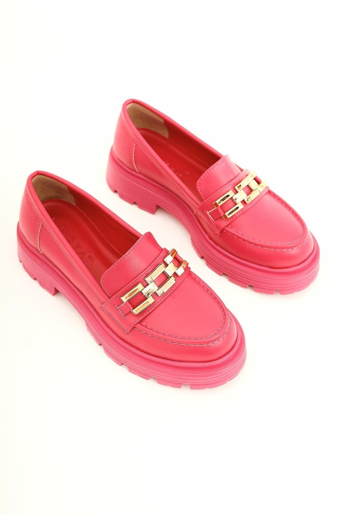 Benaz – Fuchsia Lederoptik Oxford mit Schnallen-Detail (Damen)