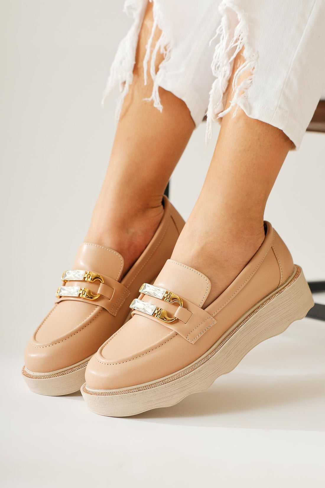 Leane Nude Stein-Detaillierte Mokassin Schuhe