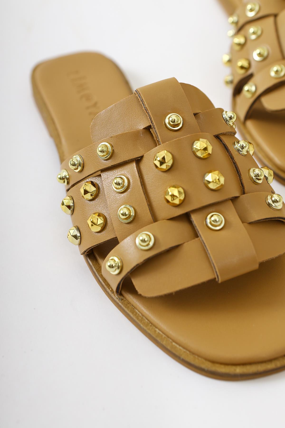 Aima Taba Dünne Riemen Sandalen