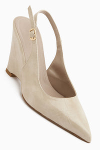 Tira Beige Keilabsatz Spitz Damen Sandale