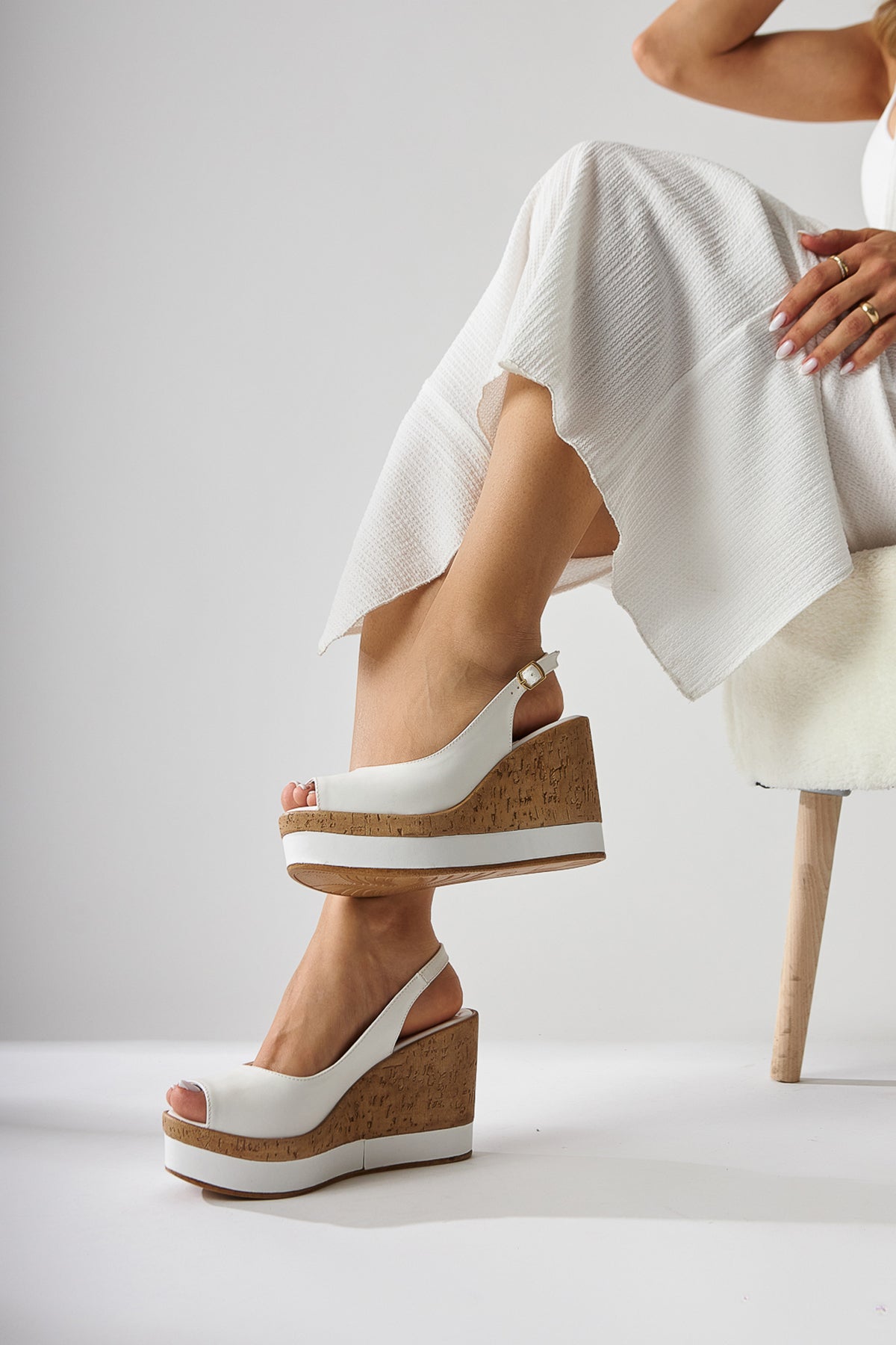 Jenny Damen Weiße Plateauabsätze