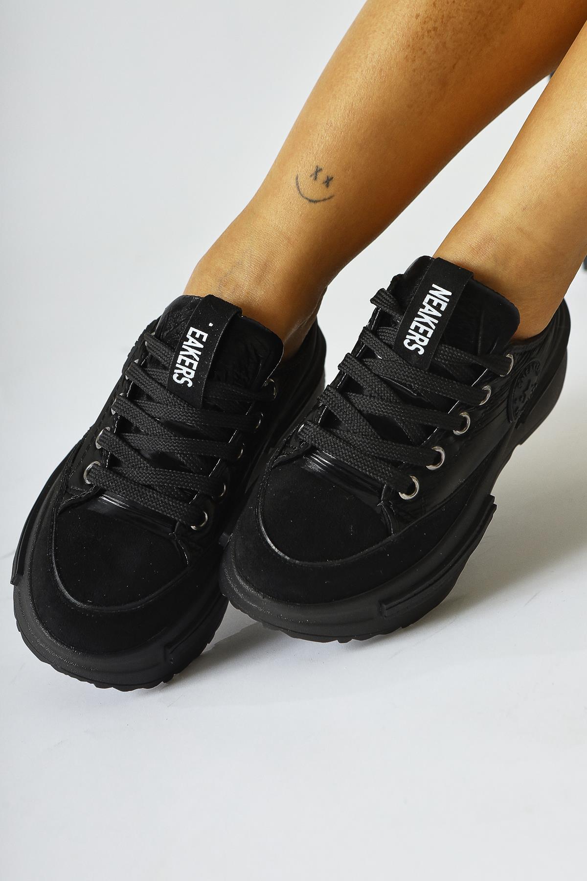 Ancy Siyah Paraşüt Kumaş Yıldız Patchli Sneakers