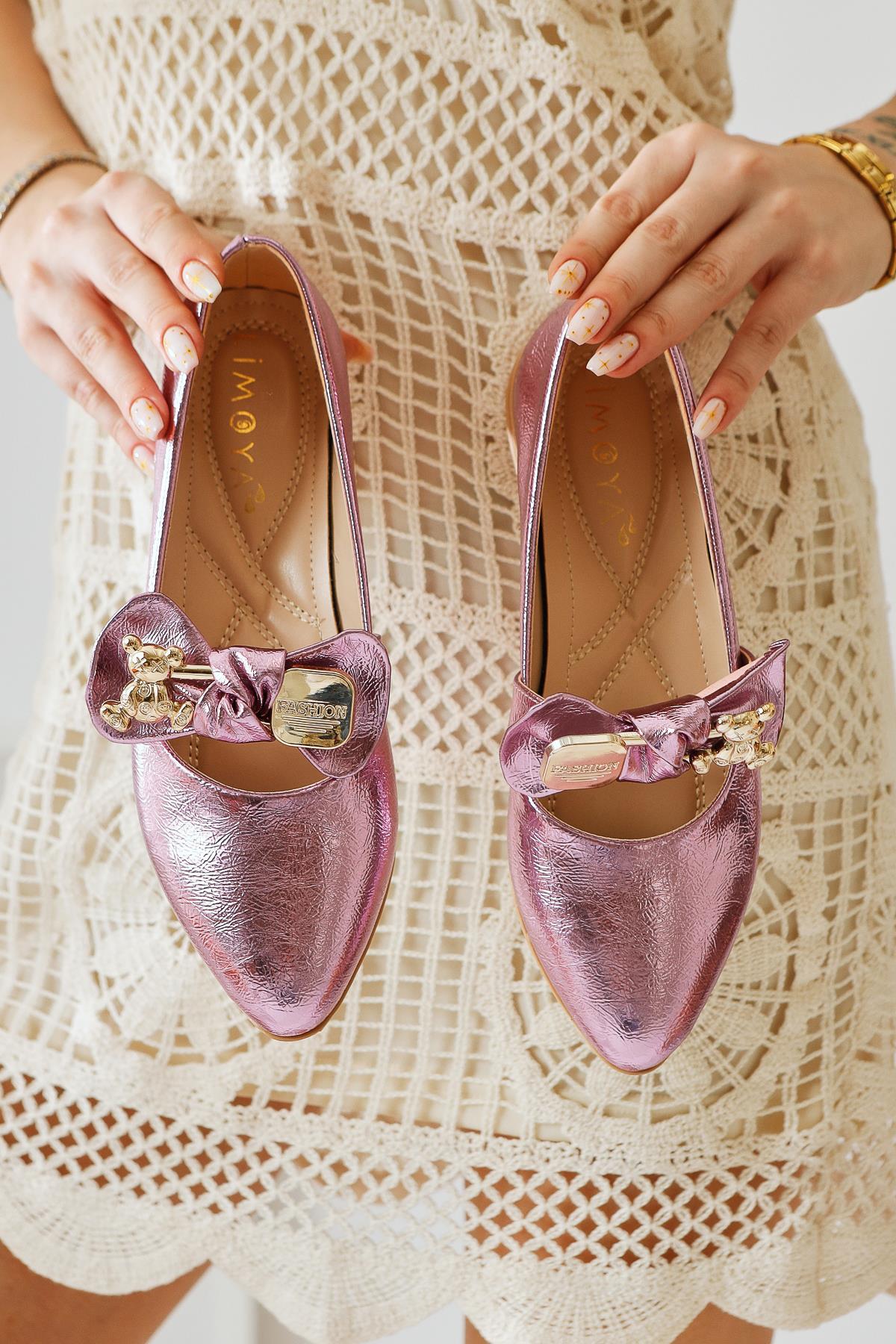 Joselin Fuchsia Creased Patent Leather Bow Accessory Ballerinas