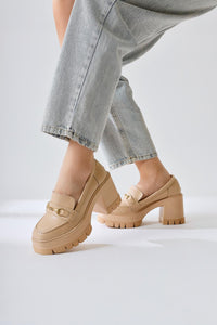 Manija Nud Buckle Detail Platform Loafers
