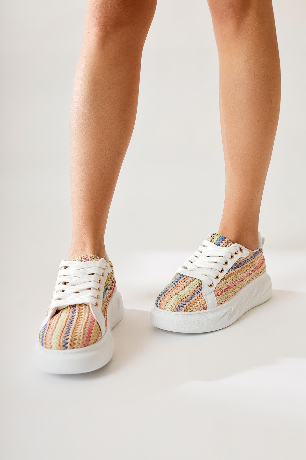 Silfa Gök Kuşağı Örgü Desenli Yüksek Taban Bağcıklı Sneakers