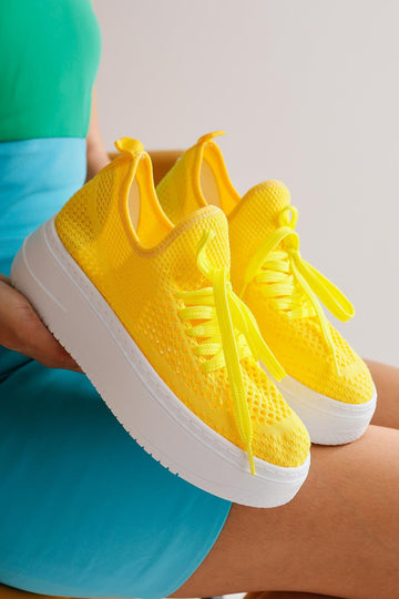 Benito – Lemon Knit Stretch Thick-Sole Sneaker (Women)