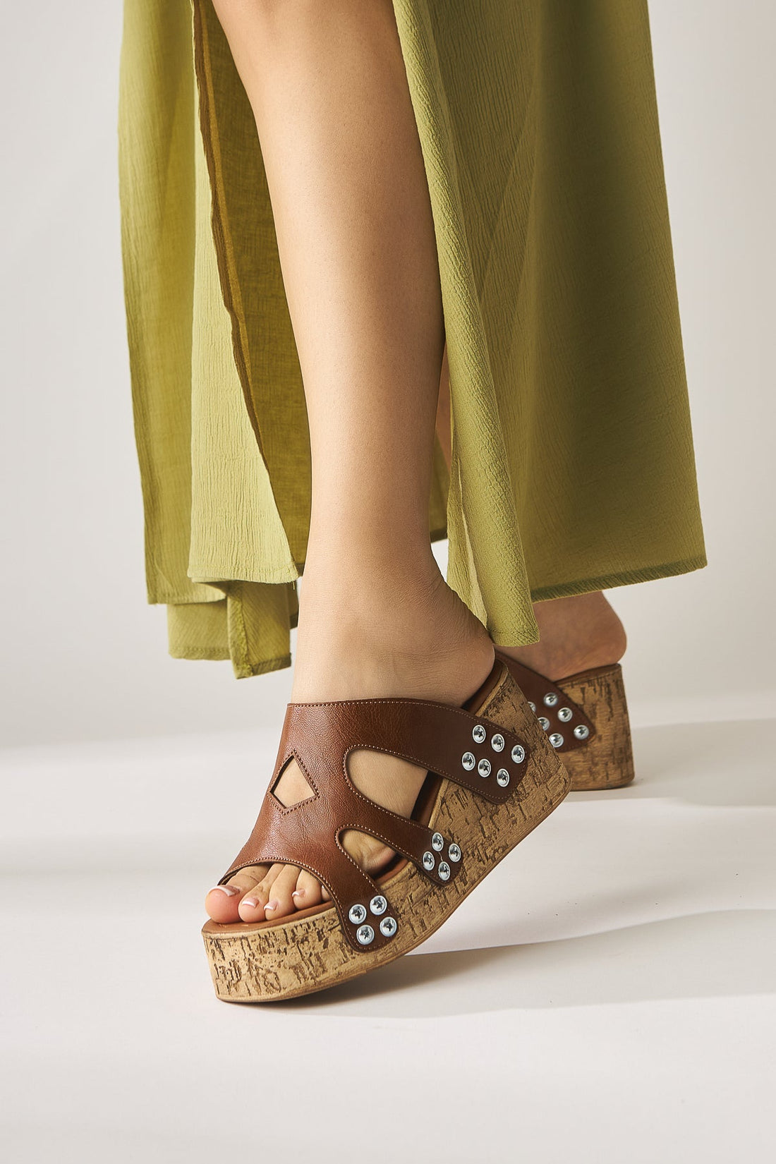 Freya Taba Damen Slipper mit Vida Details