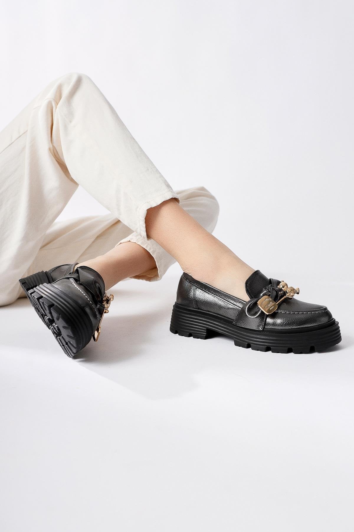 Emylie Platinum Bow Detail Buckled Oxford Shoes