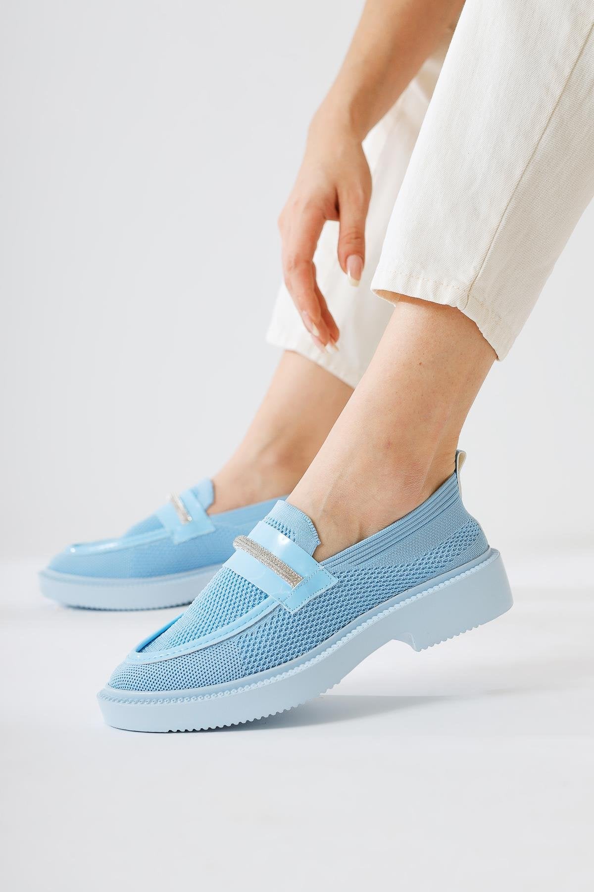 Micka Blue Knitted Patent Leather Detailed Stone Banded Casual Shoes