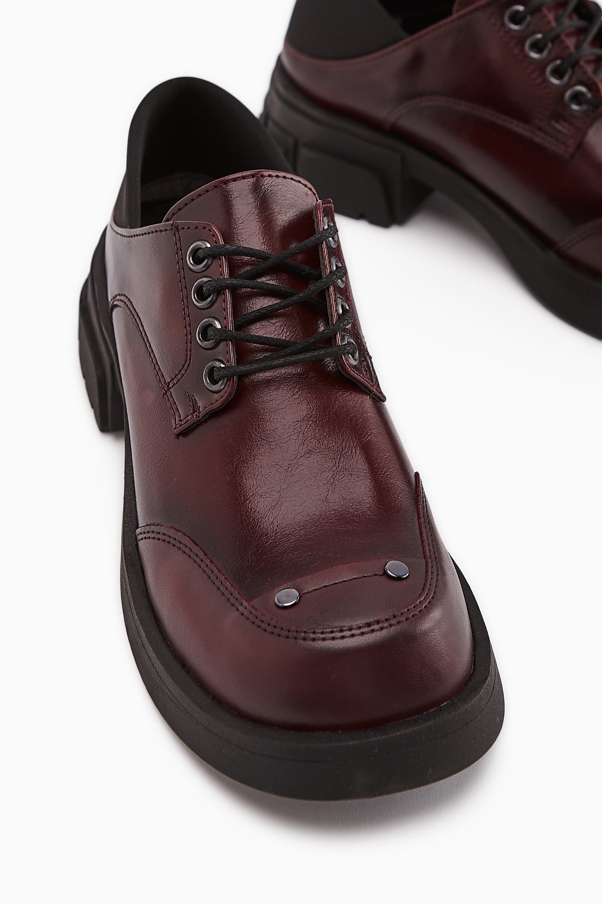 Lilas Burgundy Lace-Up Women's Loafer