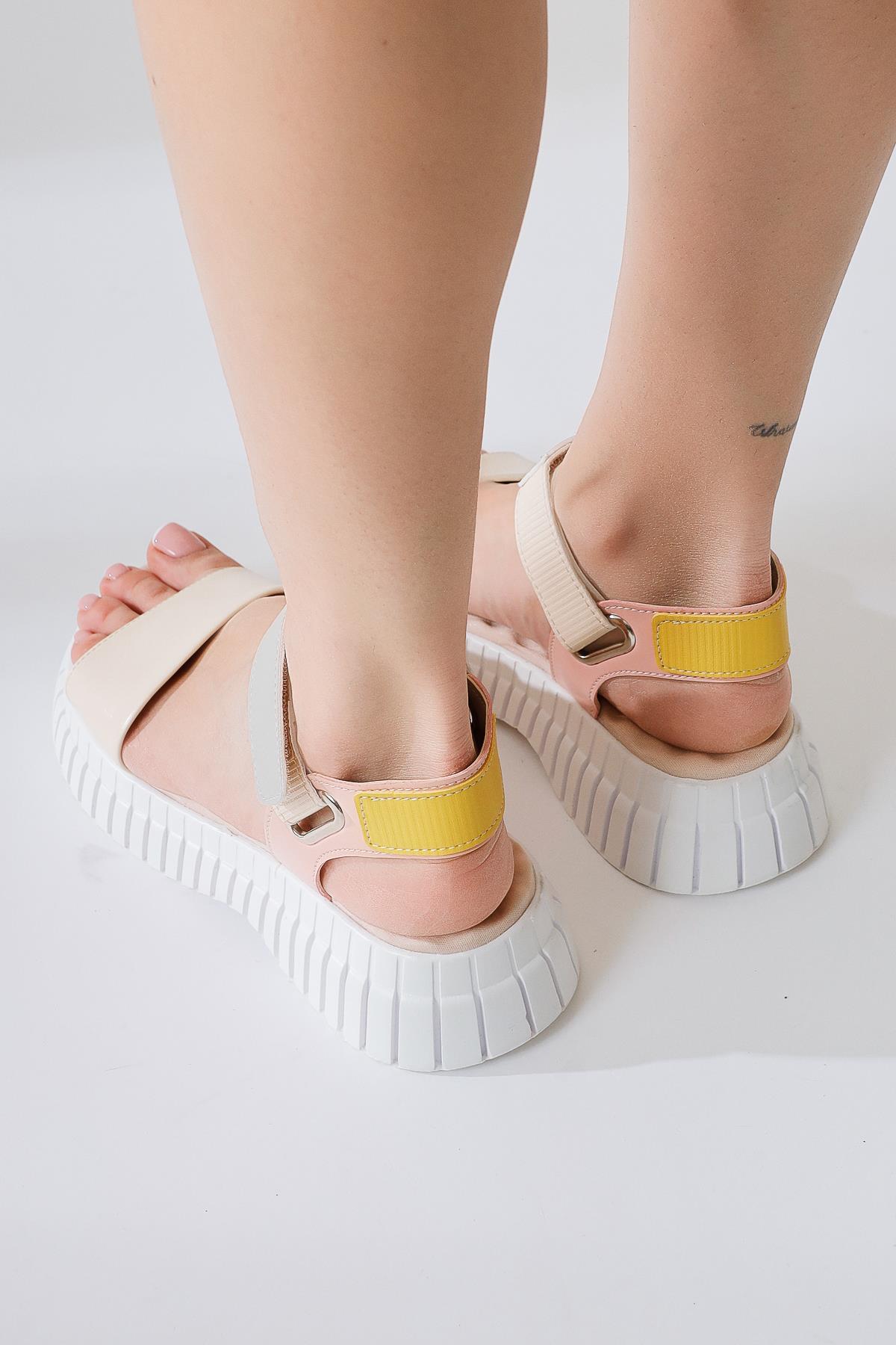 Jeny Beige Dicke Riemen Klettverschluss Komfortsohle Sandalen