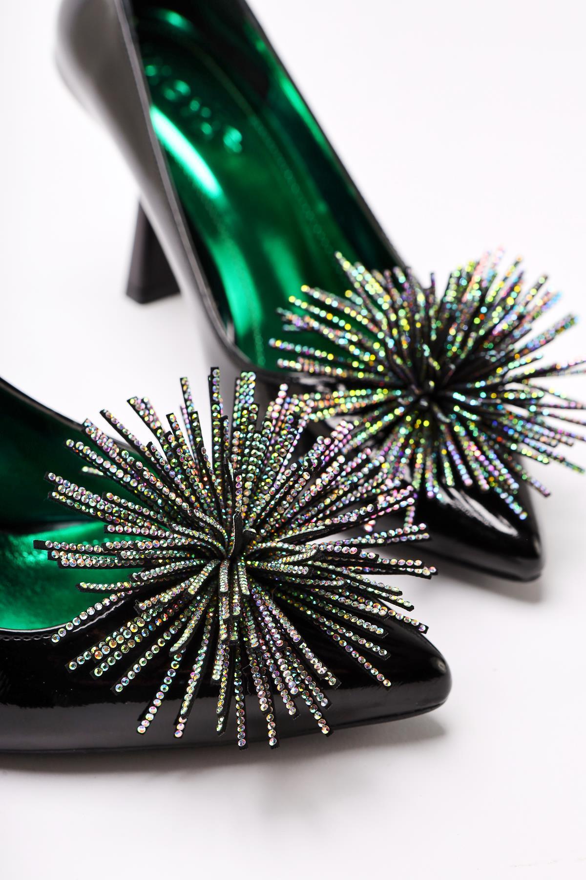 Choi Black Patent Leather Pointed Toe Stone Tassel Detailed Heeled Women's Shoes