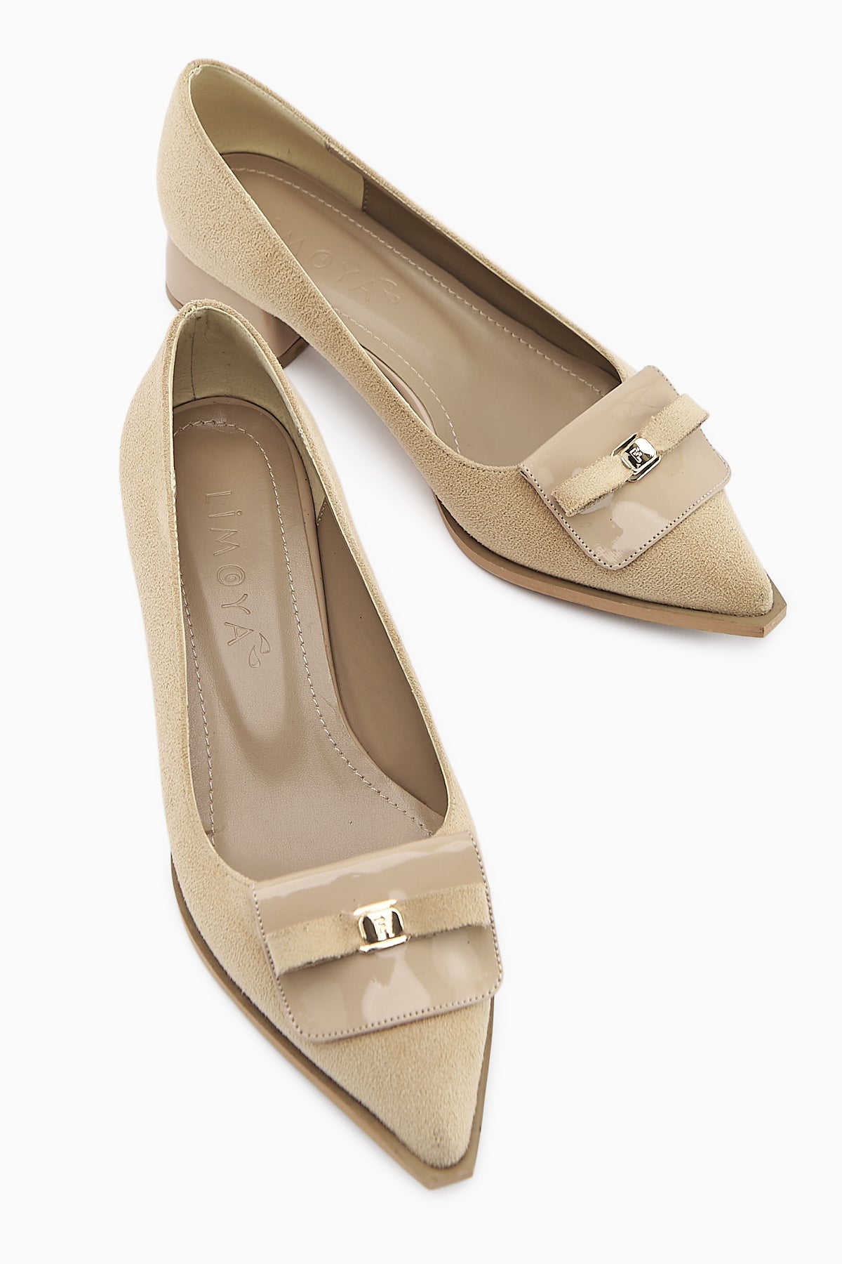 Boel Nude Suede Buckled Low-Heeled Women's Shoe