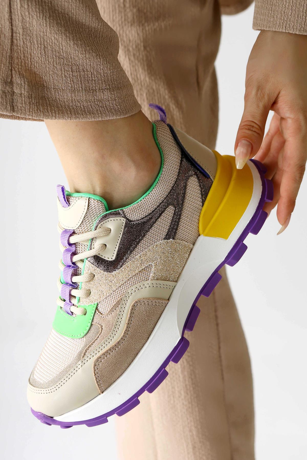 Netta Mehrfarbig (Grün) Mesh-Detail Schnürsneaker