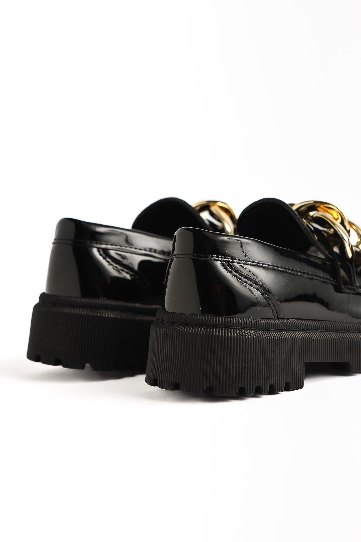 Janine – Schwarz Lack Loafer mit Schnallen-Detail (Kinder)