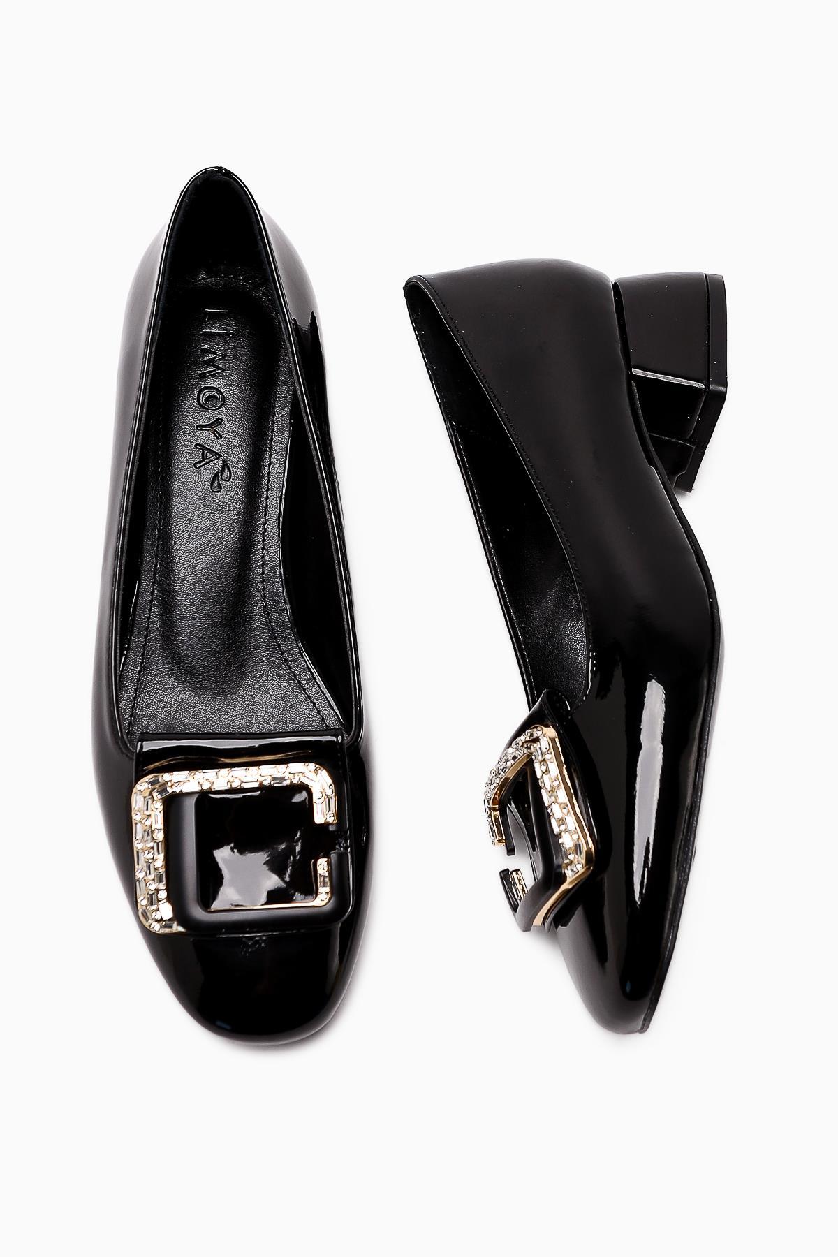 Roza – Schwarz Lackschuh mit Strass-Detail und niedrigem Absatz (Damen)