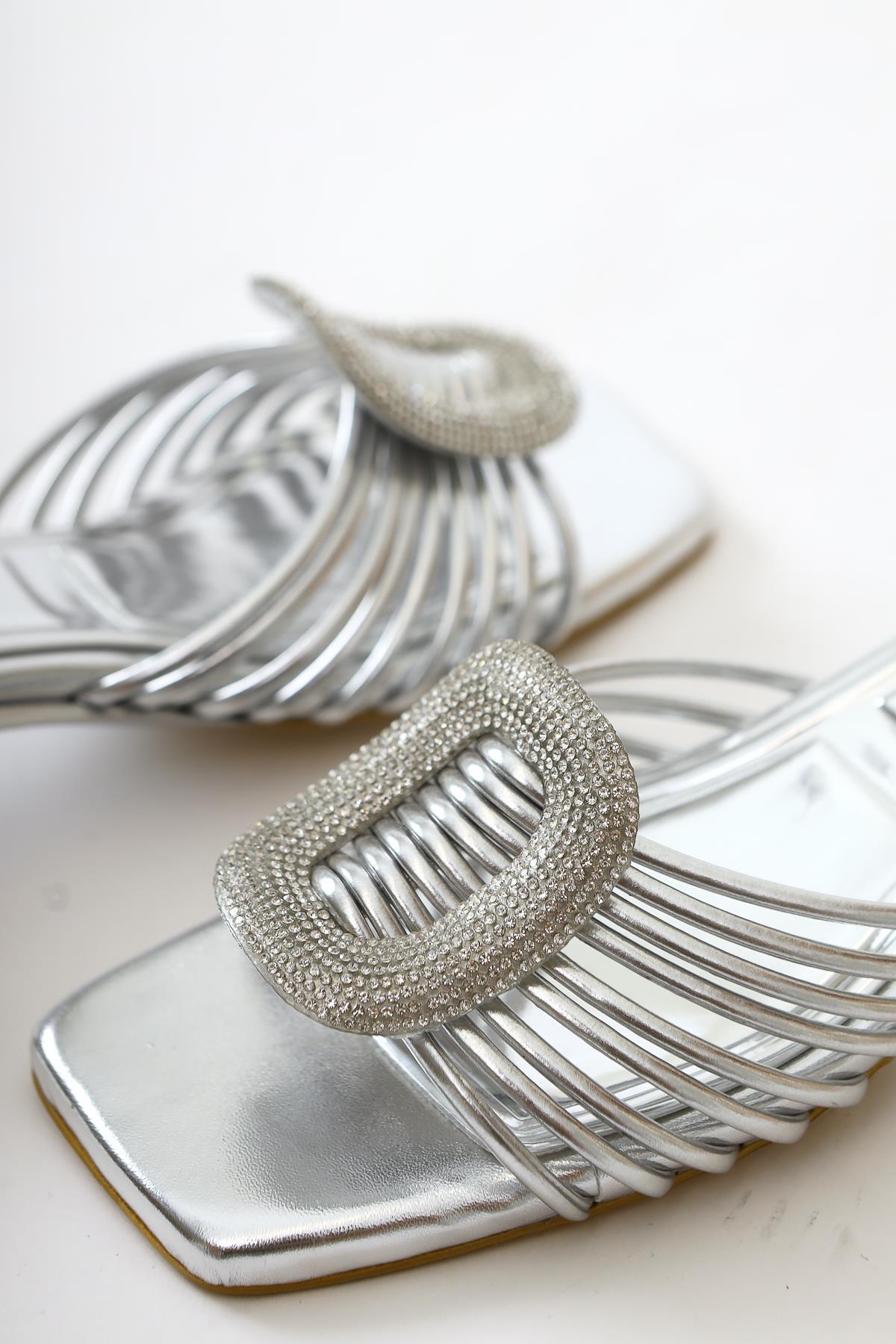 Katerin – Silver Patent Stone-Embellished Buckle-Detail Slide (Women)