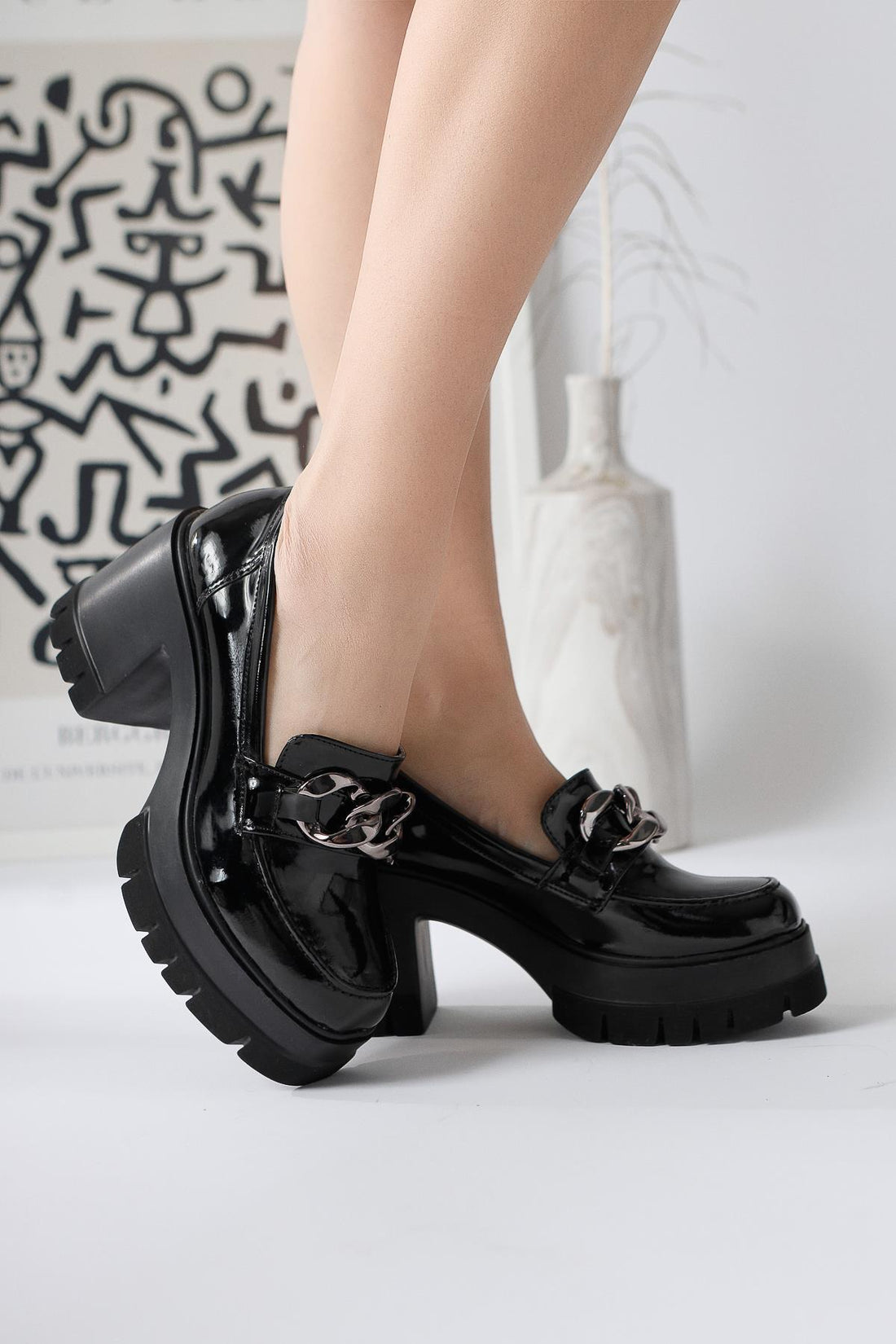 Chanpen – Schwarz Schuh mit Schnallen-Detail und Plateau (Damen)