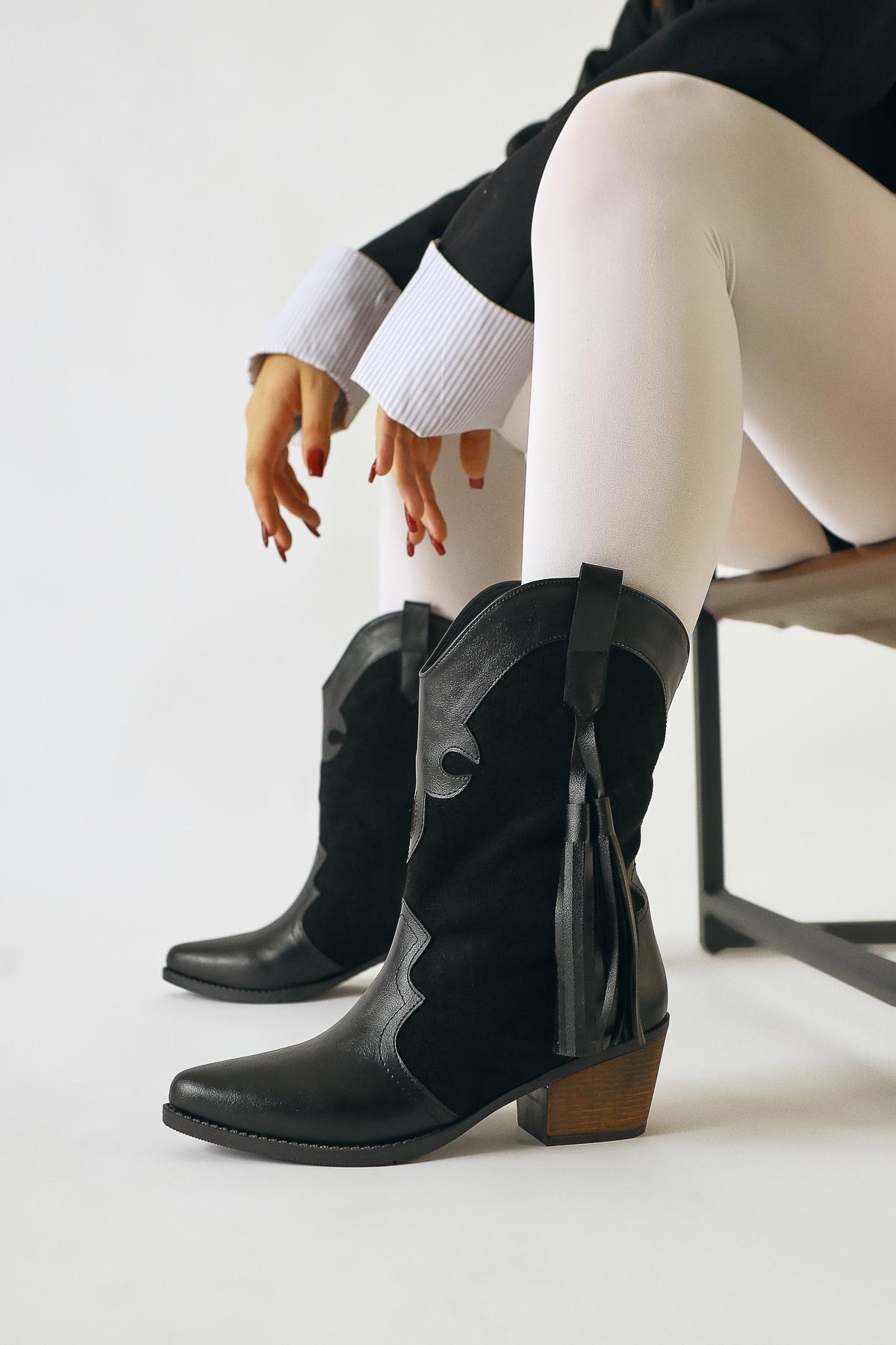 Pandorak – Black Suede-Detail Tassel Pointed-Toe Western Boot (Women)