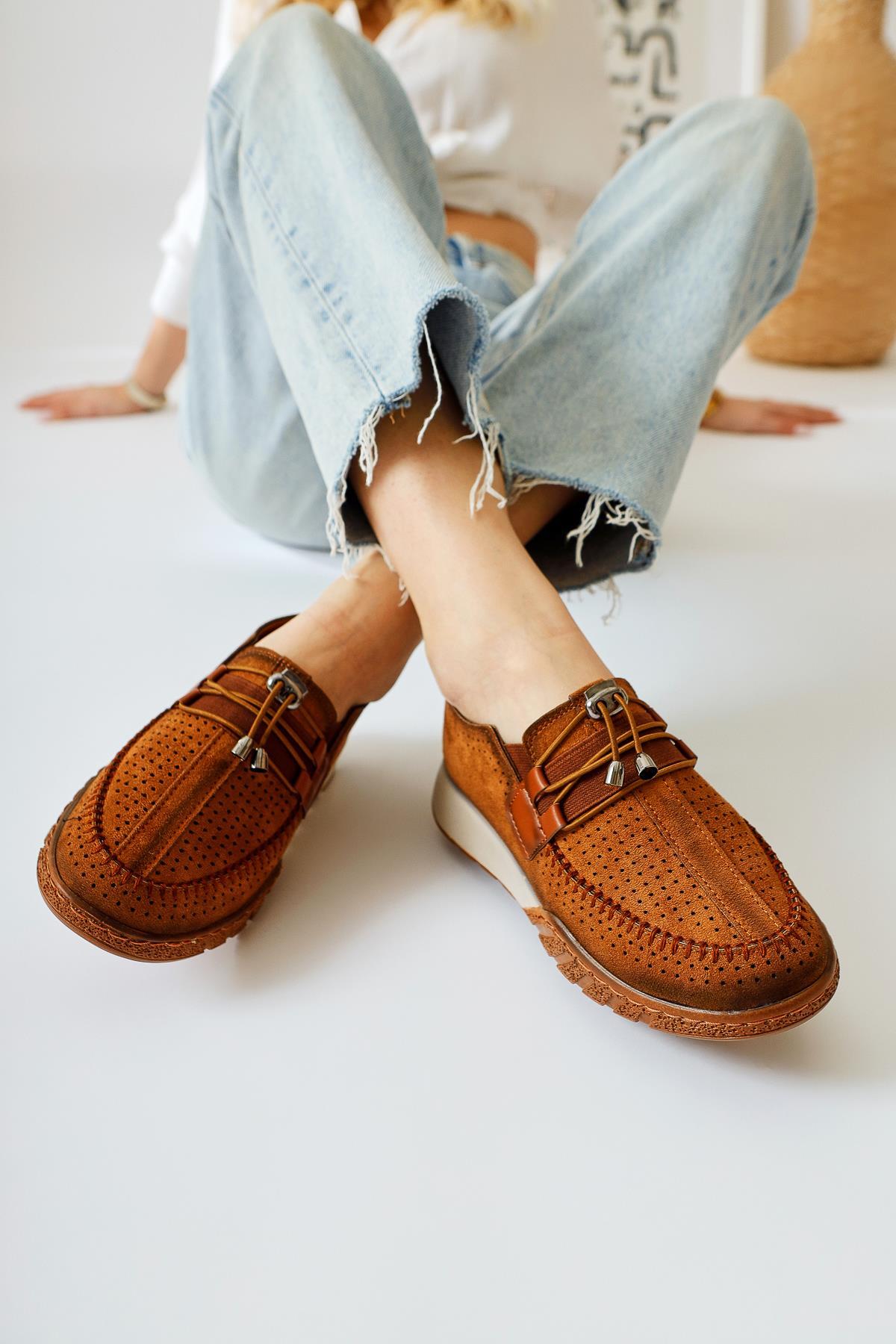 Allice Taba Wildleder Laser-Cut Freizeitschuhe