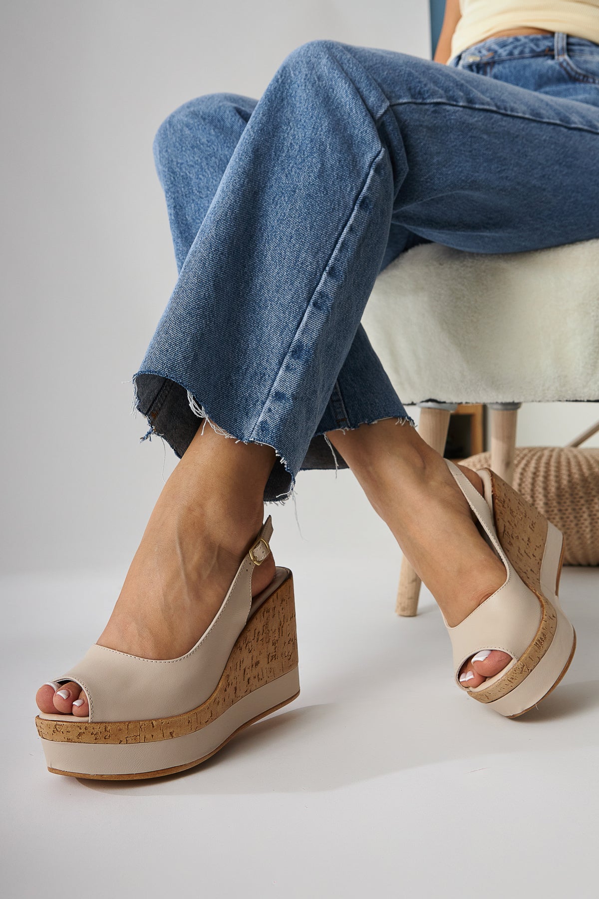 Jenny Damen Beige Plateau Absätze