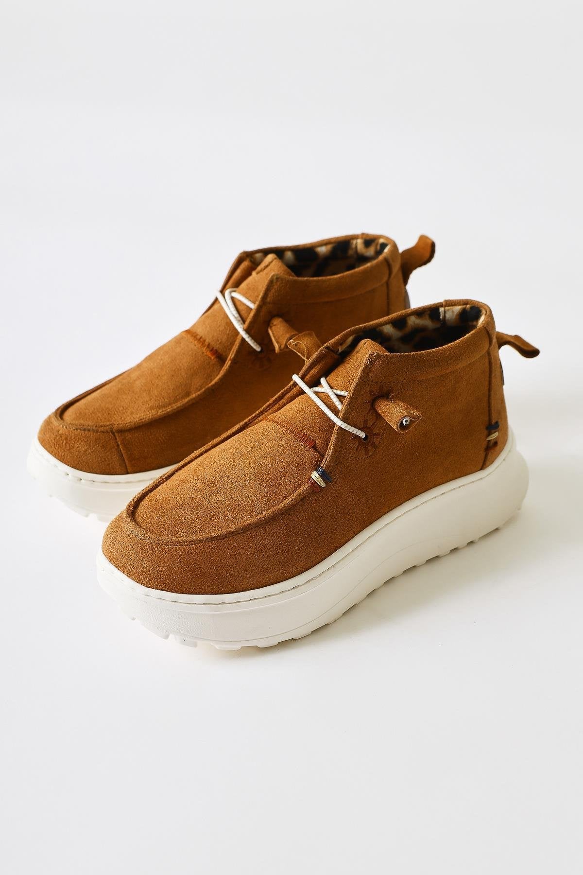 Stacey Taba Wildleder Schnür-Casual-Schuhe